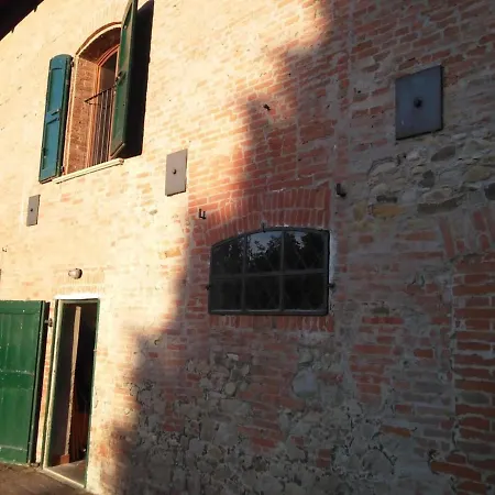 Il Boschetto Di Morgana 住宿加早餐酒店 3*