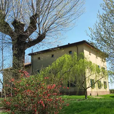 Alojamento de Acomodação e Pequeno-almoço Il Boschetto Di Morgana 3*