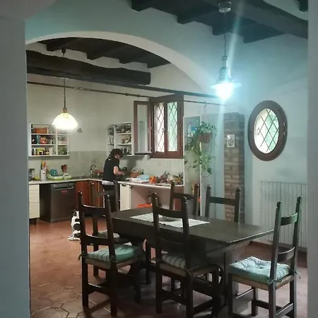 Il Boschetto Di Morgana 住宿加早餐酒店 圣彼得罗-泰尔梅堡